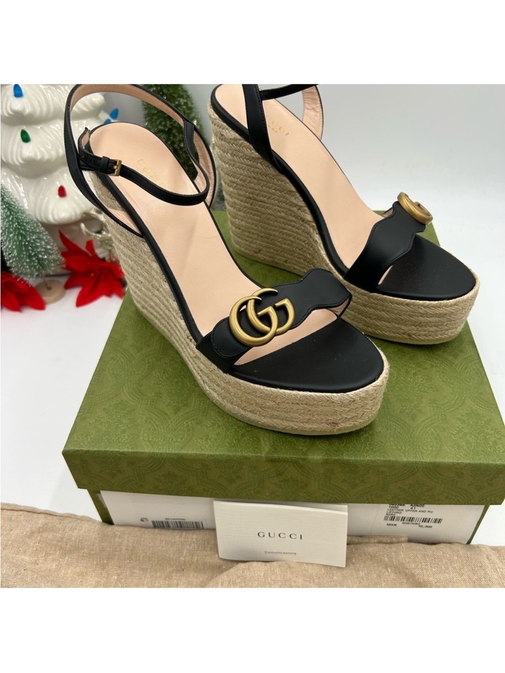 Gucci Black Leather GG Logo . Espadrille Wedge Sandals. Size 11